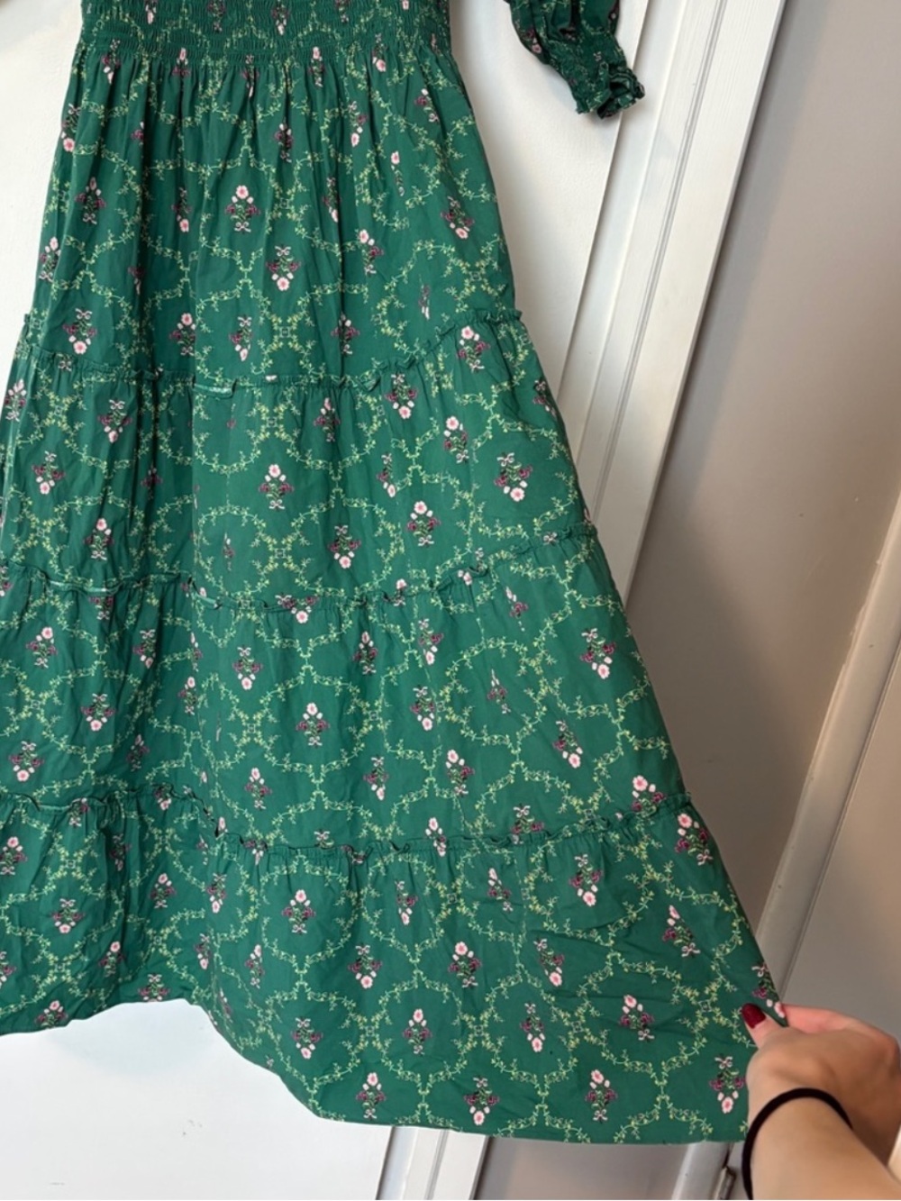 Hill House Ellie Nap Dress
Emerald Trellis, size small - Picture 5 of 8